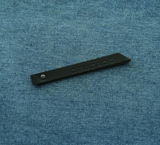 custom made design zipper puller sider with eyelet