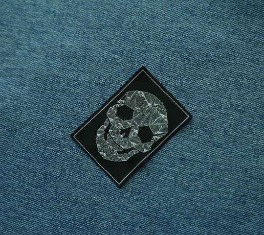 Good quality Customized Cheap Woven Label brand label for clothing