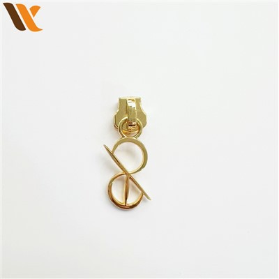 Fashionable 8 Shape Golden Zipper Pullers